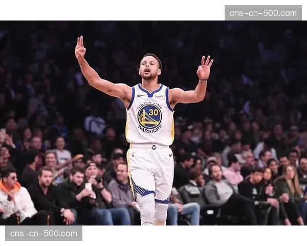 战术板：解析火箭队“五外阵容”如何为其联盟顶级的转换进攻创造空间