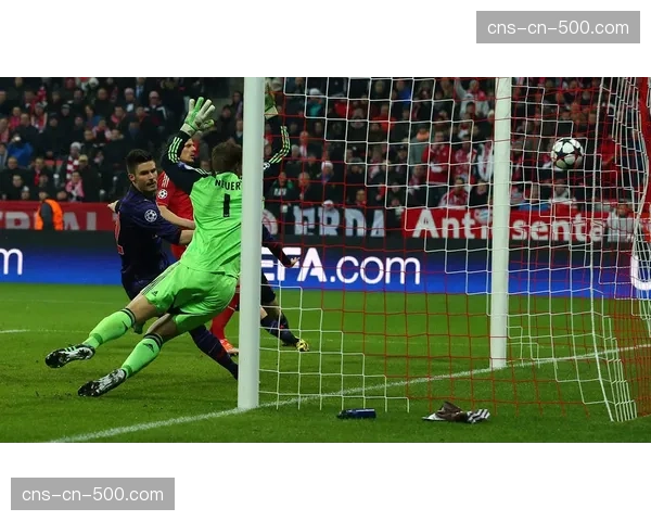 欧冠花絮：阿森纳球迷远征马德里，客场看台巨幅TIFO致敬赖斯